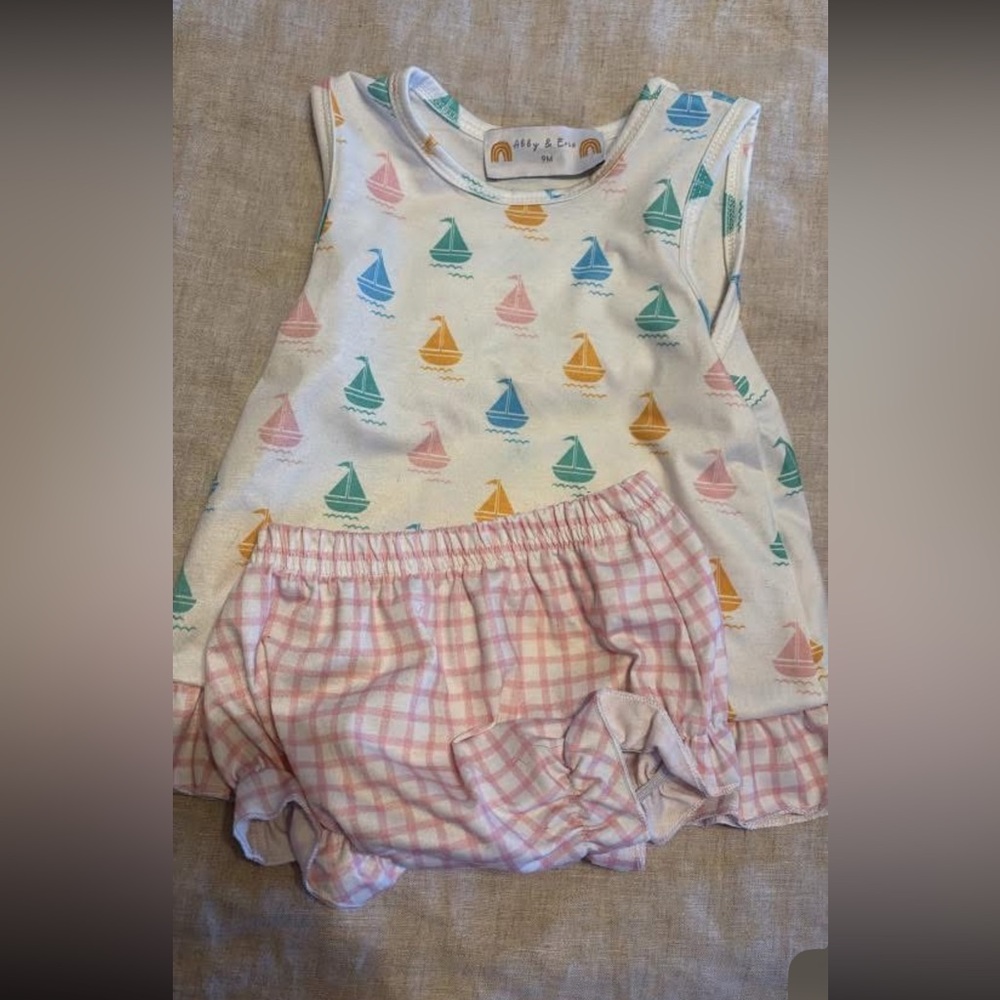 Sailboat Print Sleeveless Top and Pink Checkered Shorts Set